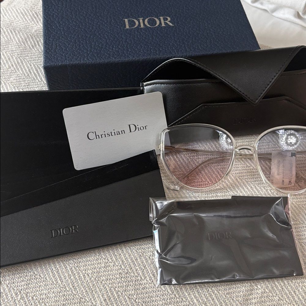 Christian Dior Stellaire SOSTELL4S-900-AJ Clear frame with 2 Dior Case